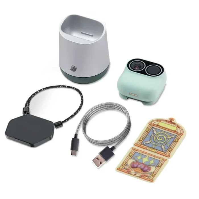 Clearance Sale!  Mology Magic Camera 2K5! - Image 3