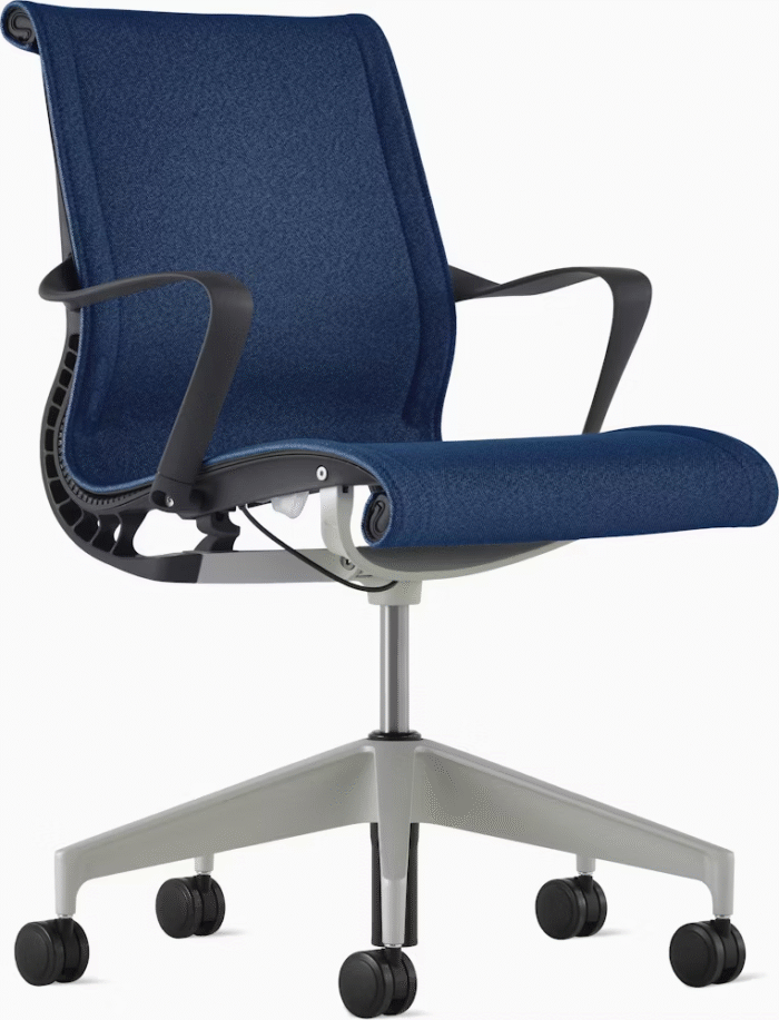 Setu Chair, With Arms - Image 18