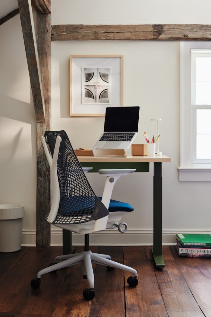 Sayl Chair - Image 2