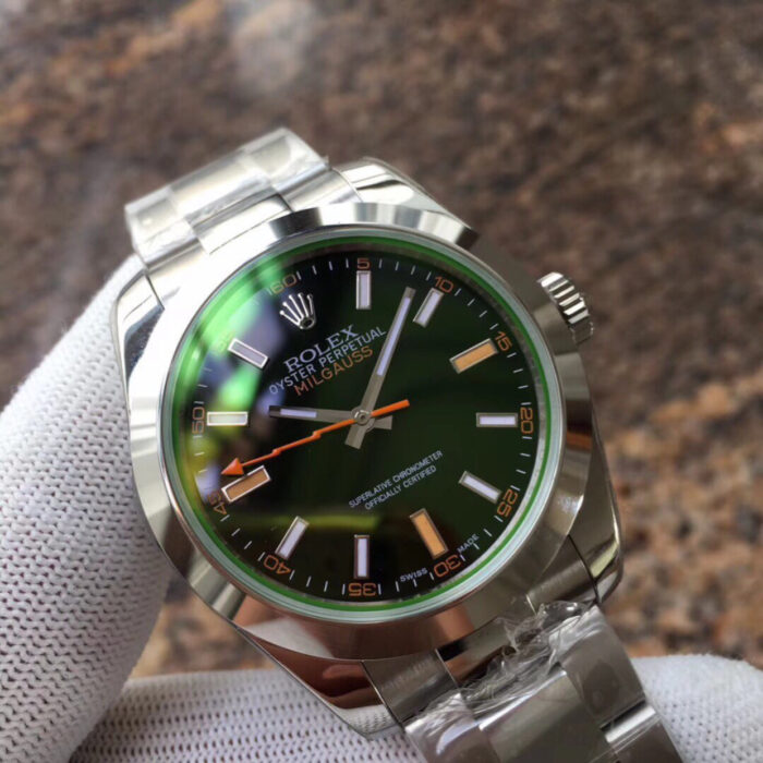 Rolex Oyster Perpetual Milgauss 116400gv Series - Image 5