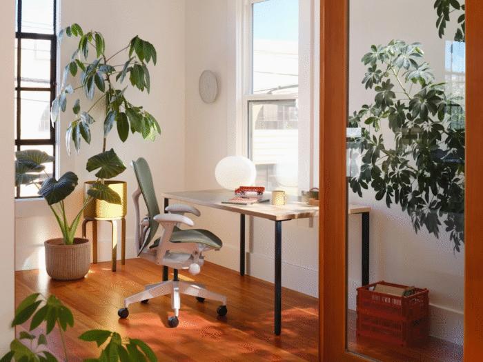 Mirra 2 Chair - Image 2