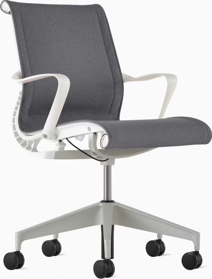 Setu Chair, With Arms - Image 28