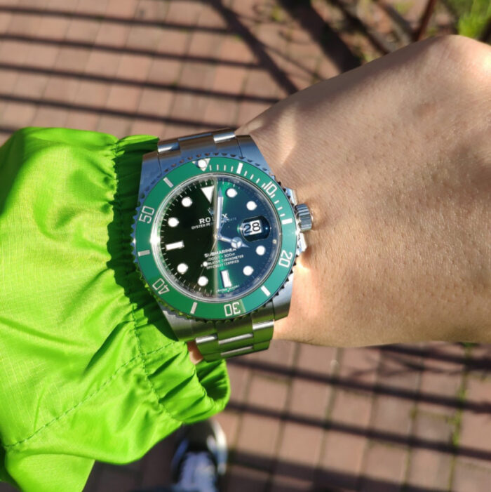 Rolex Perpetual Submariner 116610lv Series - Image 4