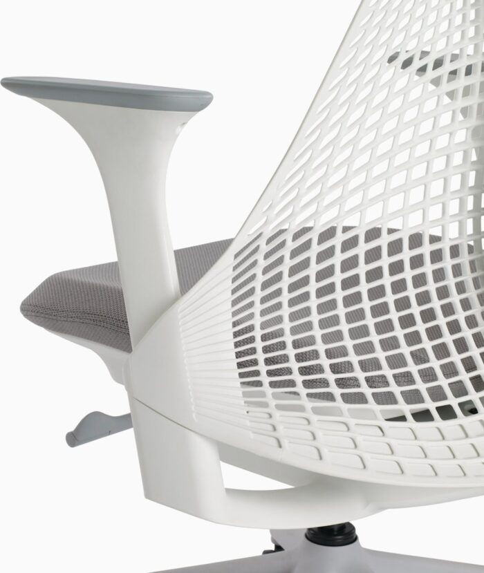 Sayl Chair - Image 8